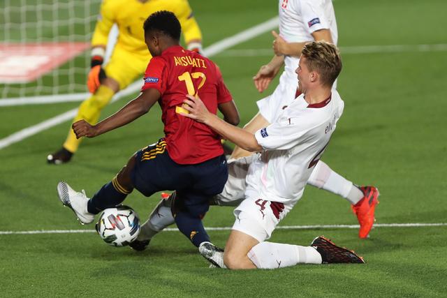 克雷塔罗与莱昂战成平局，阿西拉与贝尼托各进一球